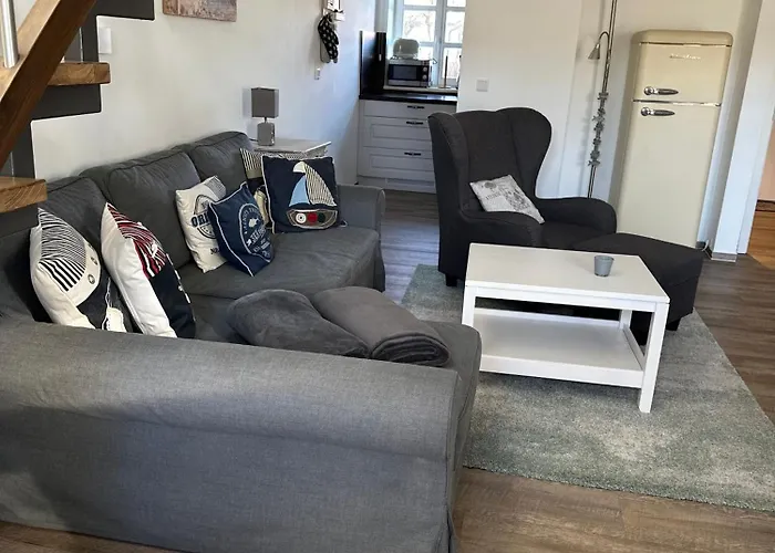 Kapitaenskajuete Am Bakenberg